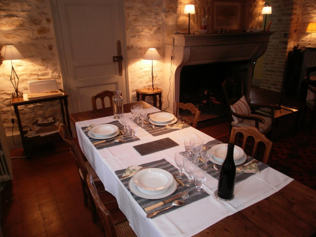 Val de la Nef Bed and Breakfast Joux-la-Ville Exterior foto